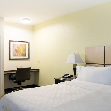 Candlewood Suites Bay City By Ihg Kültér fotó