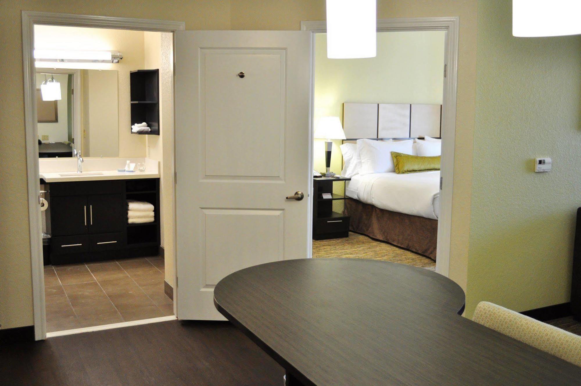 Candlewood Suites Bay City By Ihg Kültér fotó
