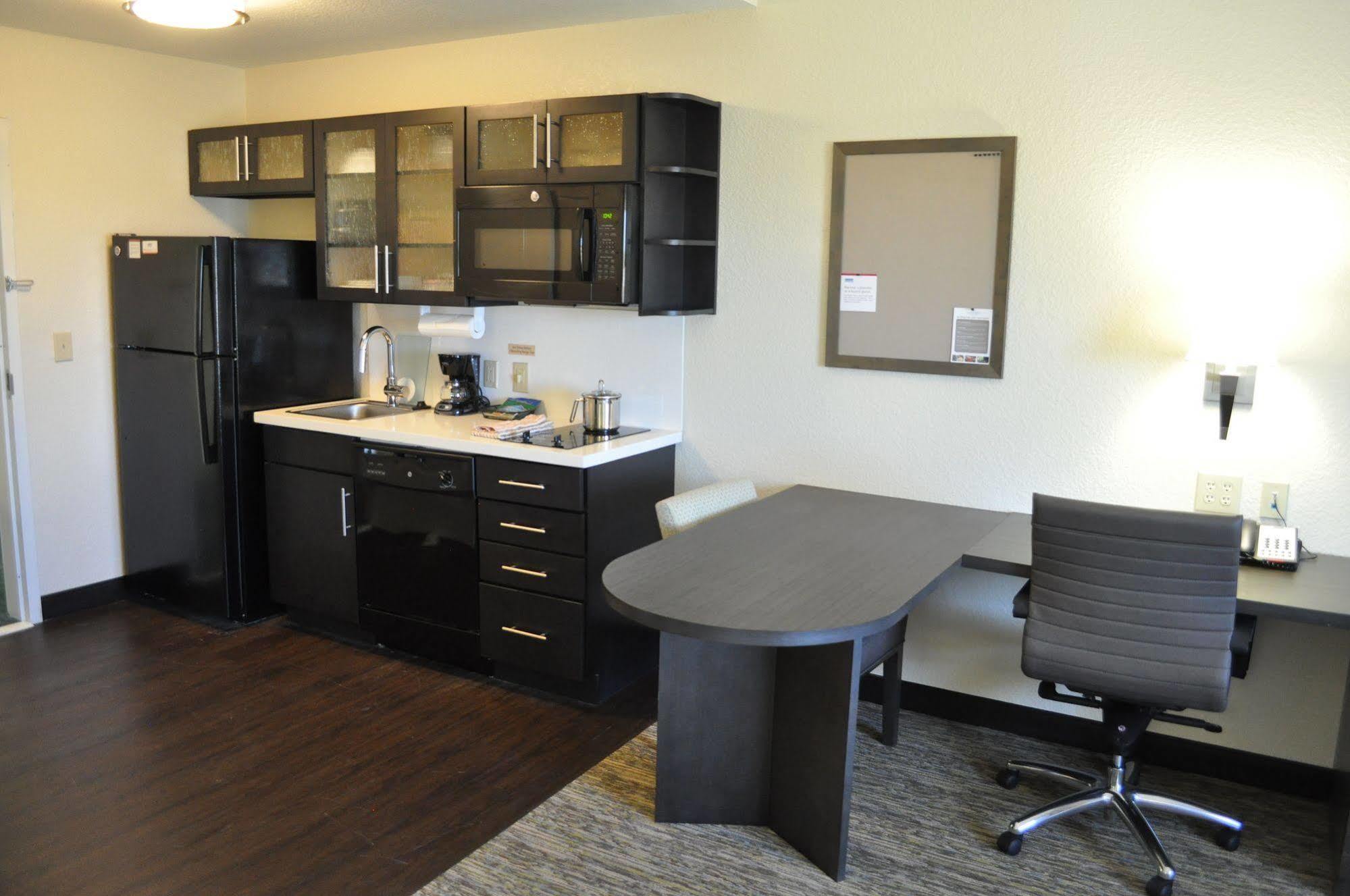 Candlewood Suites Bay City By Ihg Kültér fotó