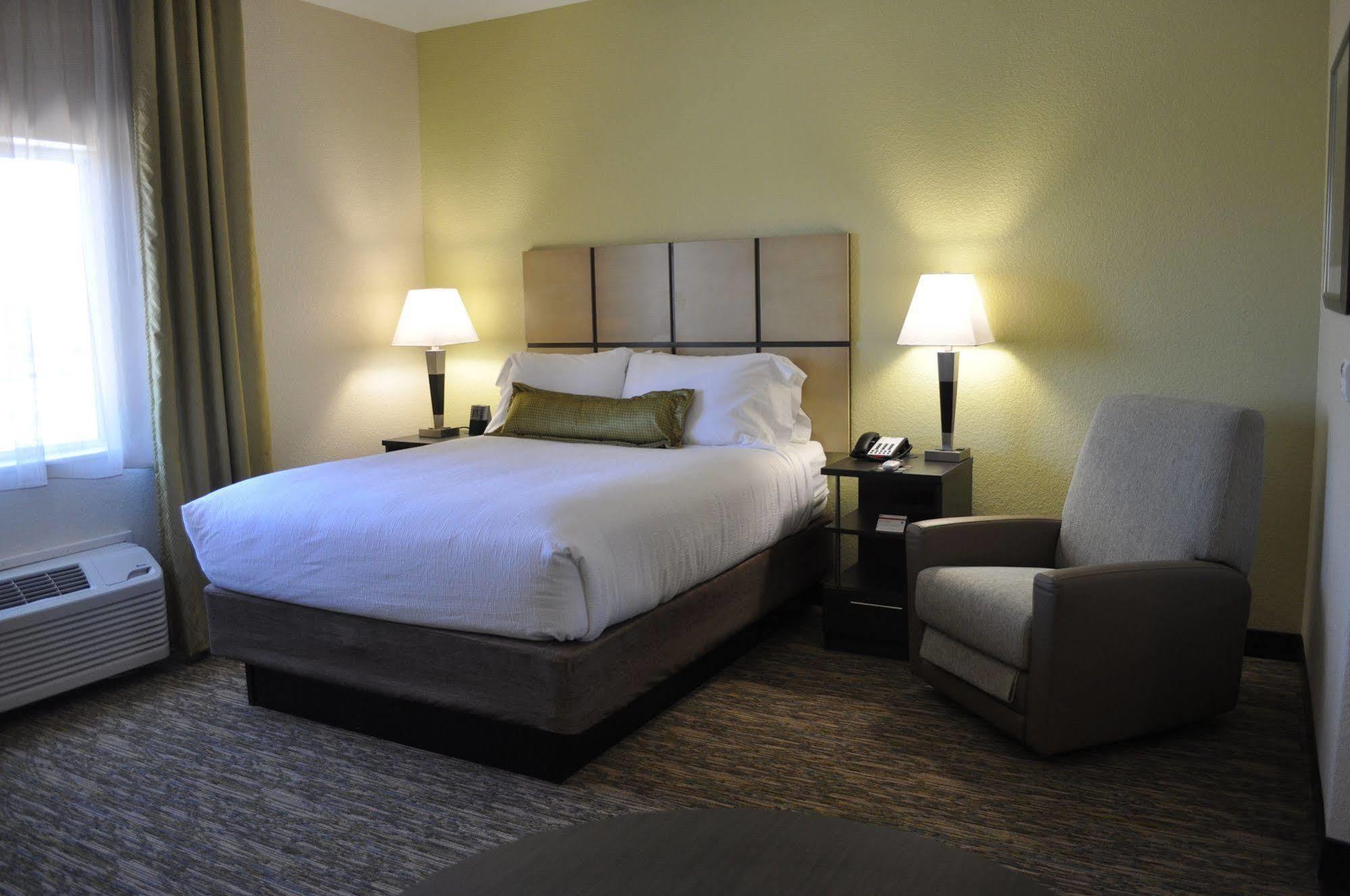 Candlewood Suites Bay City By Ihg Kültér fotó